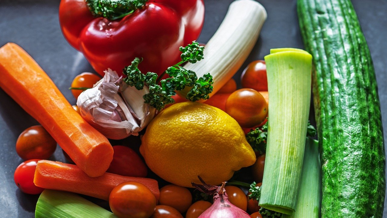 Torta Rústica de Legumes: Sabores Veganos e Vegetarianos em Harmonia
