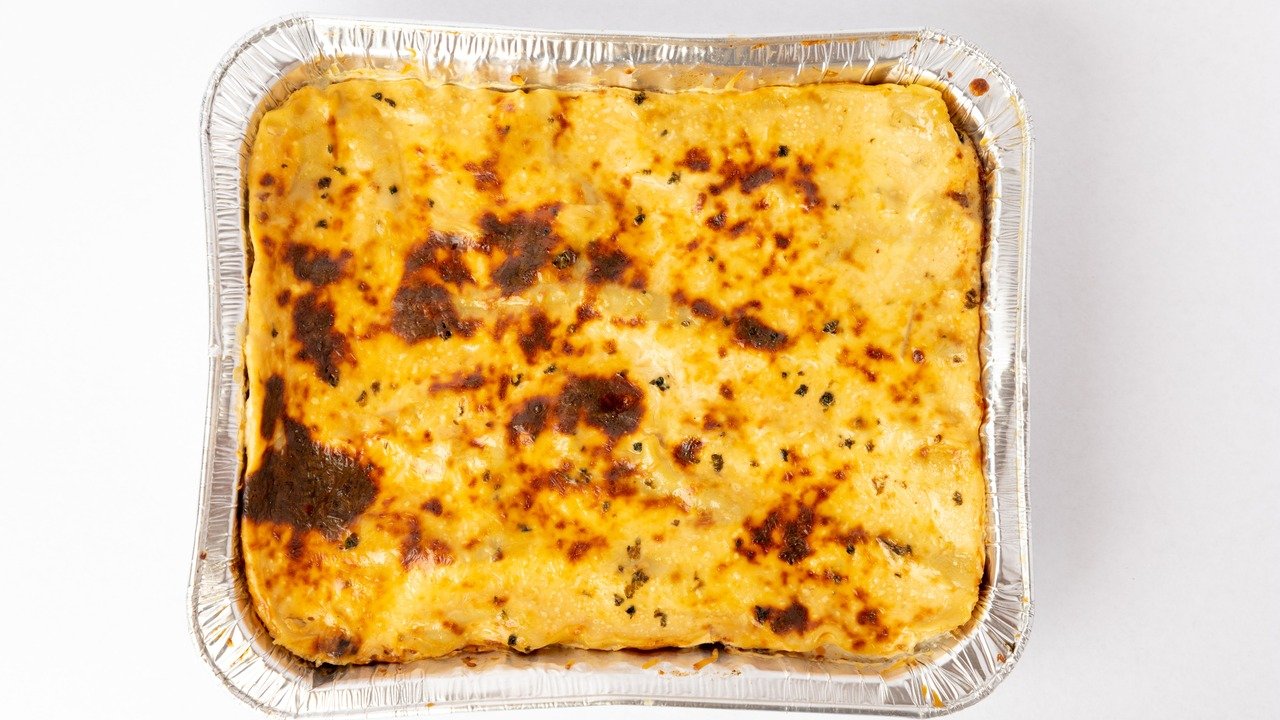 Escondidinho de Carne Seca com Purê de Mandioca Cremoso